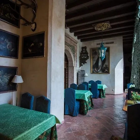 Guest house El Palacio De San Benito 4*