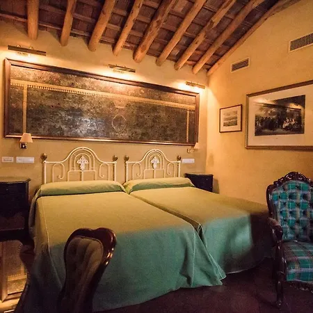 El Palacio De San Benito בית הארחה 4*