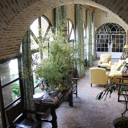 בית הארחה El Palacio De San Benito 4*
