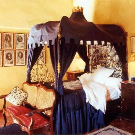 El Palacio De San Benito בית הארחה קזאיה דה לה סיירה